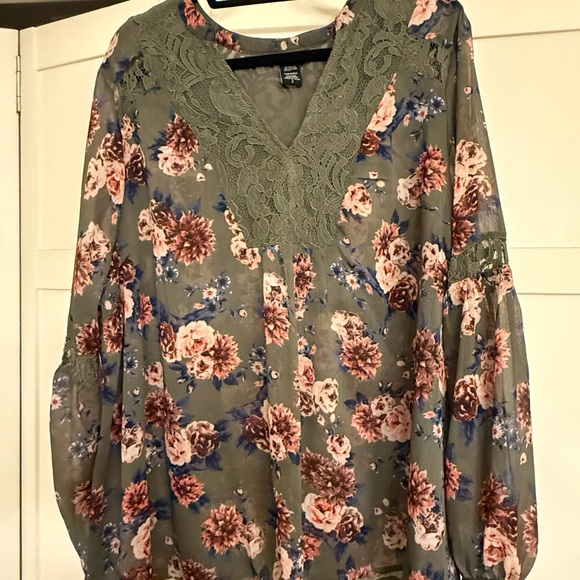 Torrid Floral Lace Blouse - Olive and Pink - Picture 2 of 7